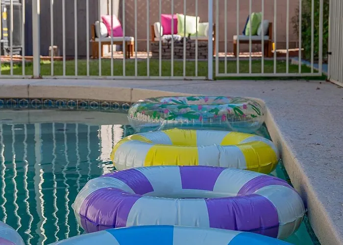 Cozy Winter Getaway Heated Pool L Family Friendly *