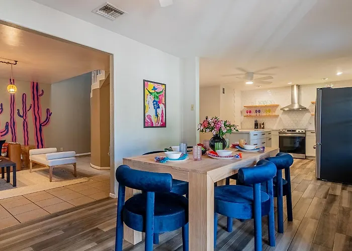 Cozy Winter Getaway Heated Pool L Family Friendly Holiday home Yuma